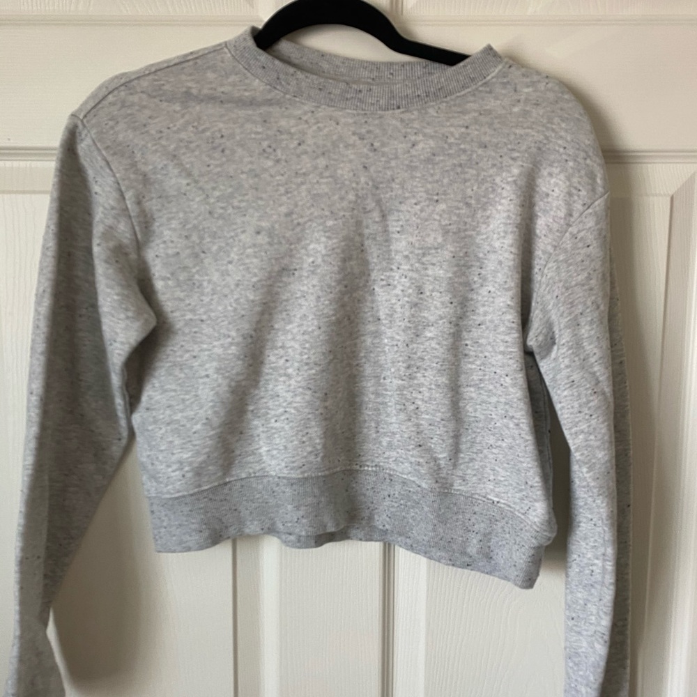 Heather grey crop top sweatshirt